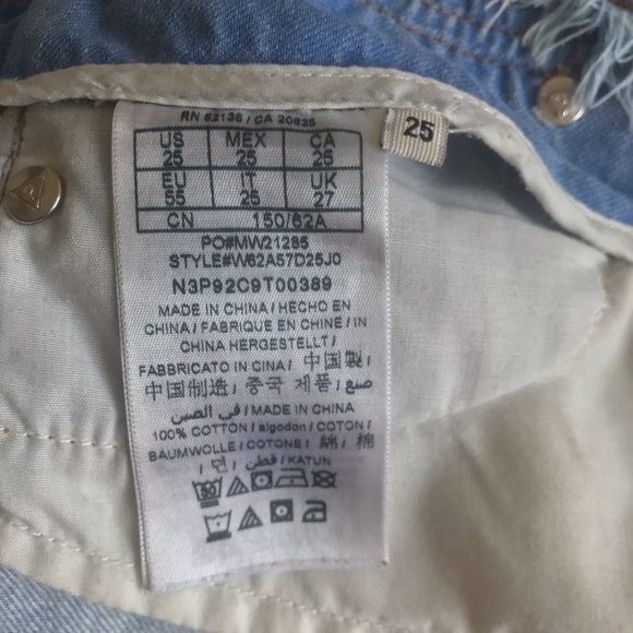 Vintage GUESS Jean Shorts - Picture 12 of 15